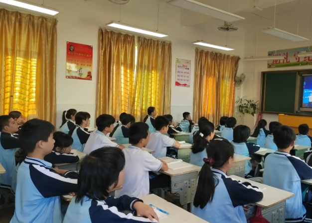 促进了学生多元发展课程