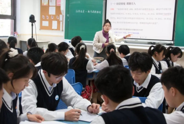 学生从起步中年级开端“