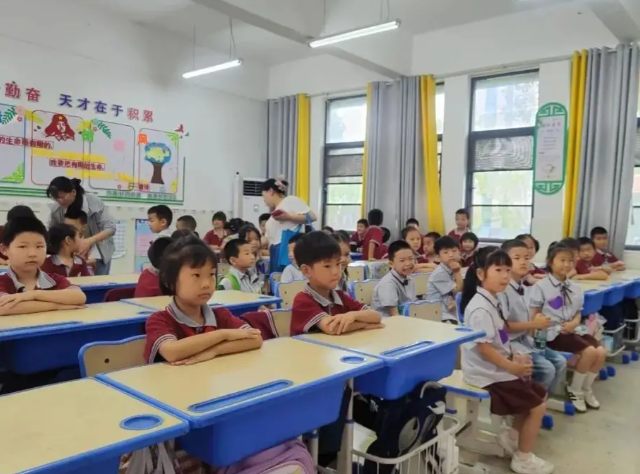 每一门特征课程每一个特