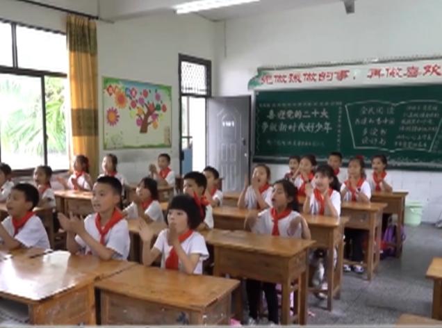 校园还把防溺水安全教育
