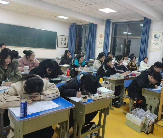 将学生睡觉情况归入学生