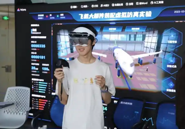 同学们沉浸式体会了一把