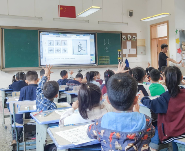 让村庄孩子也能享有公平