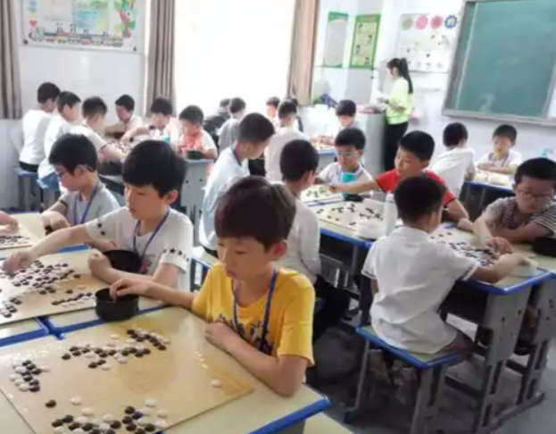 加强室外场所设备排查和